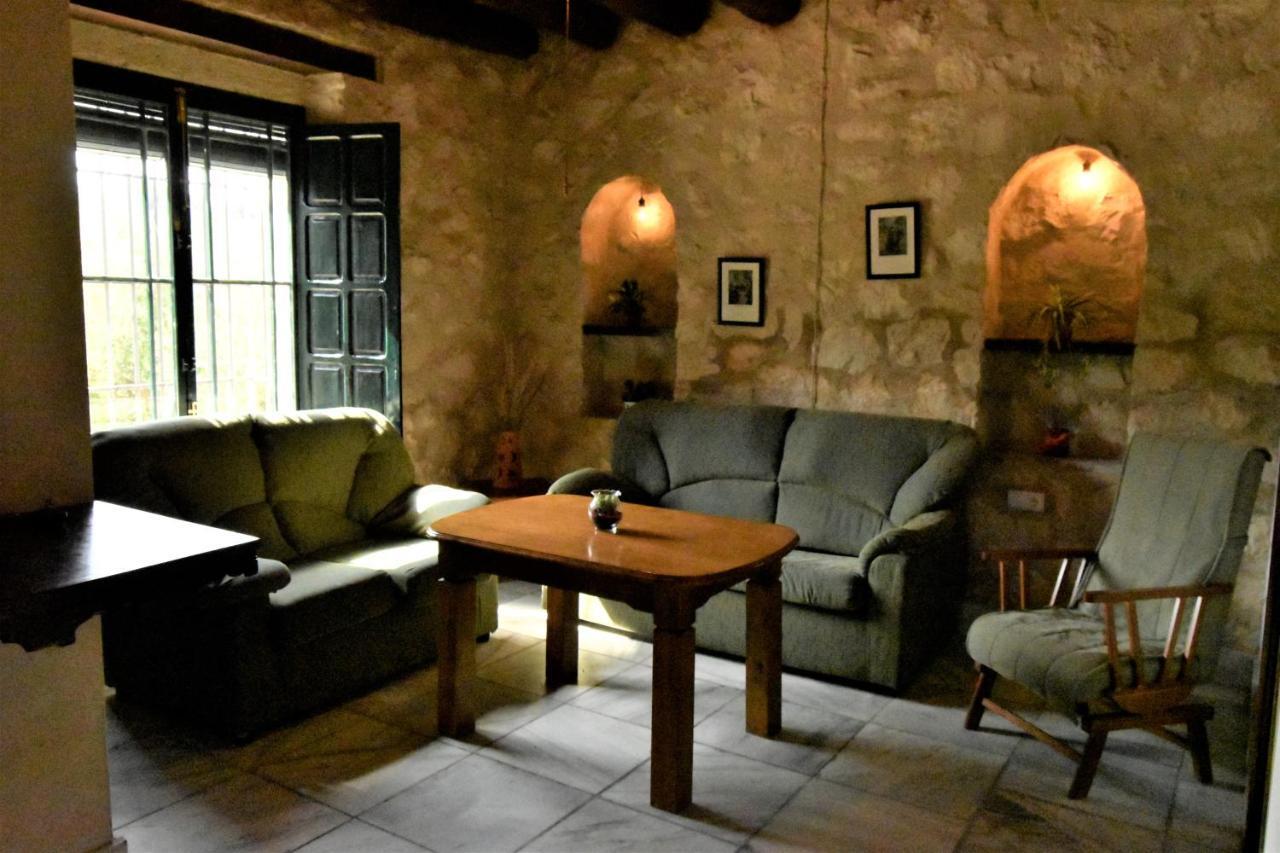Casas Rurales Las Vinas Osuna Bagian luar foto